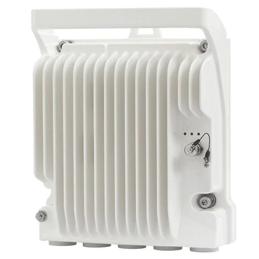 Cambium PTP 820S 11GHz Single-Core All-Outdoor Radio [C110082B002A]